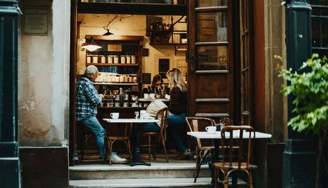 Unutulmaz Tarihi Mekanlardan Öneriler: Şehirde Tarih Kokan Kafeteryalar ve Mekan